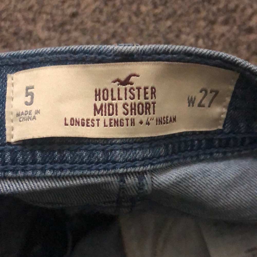 Shorts - Picture 3 of 3